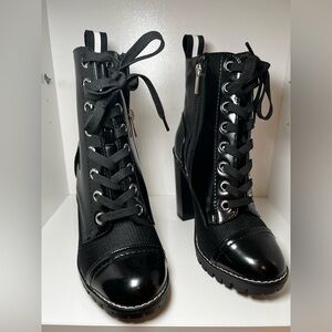 NEW - BCBG black boots Size7.5
